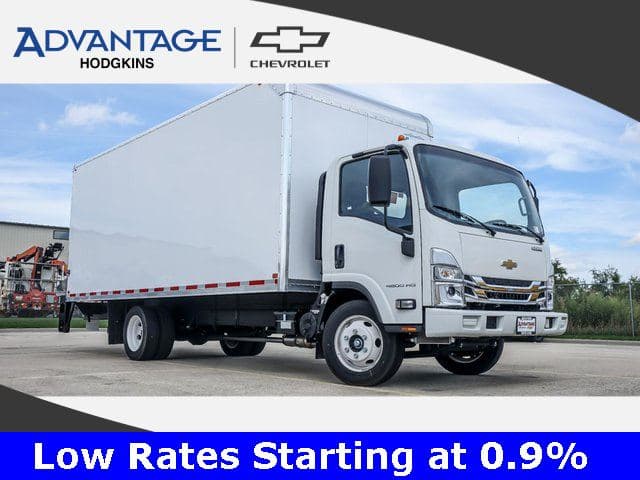 2025 Chevrolet 4500 HG LCF Gas Work Truck 176" Wheelbase Cab Chassis image 1