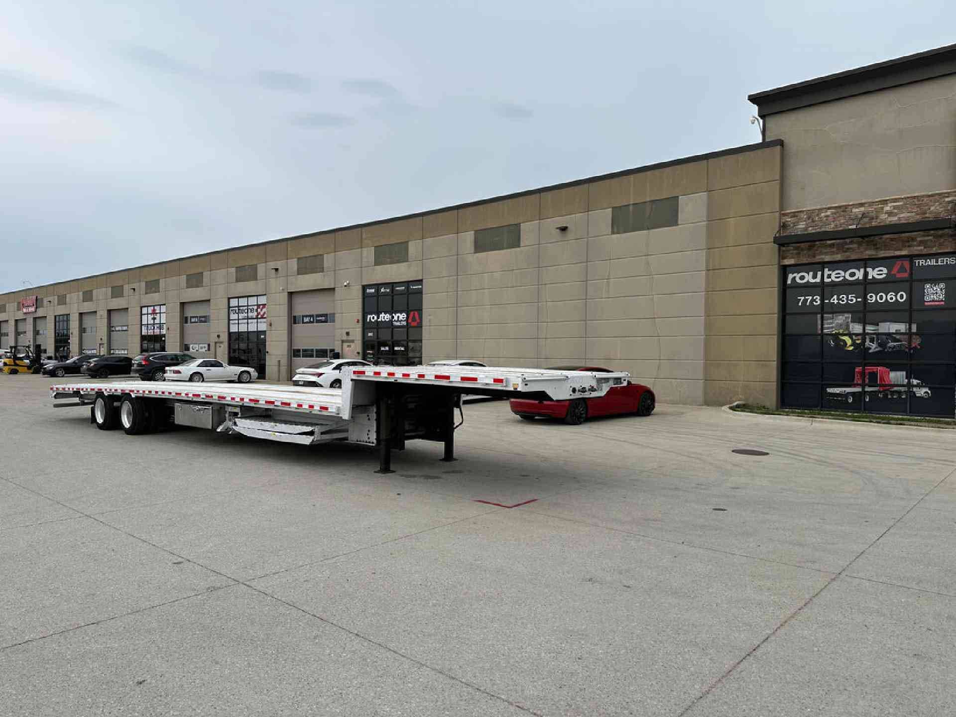 2019 Benson 524 A Step Deck image 1