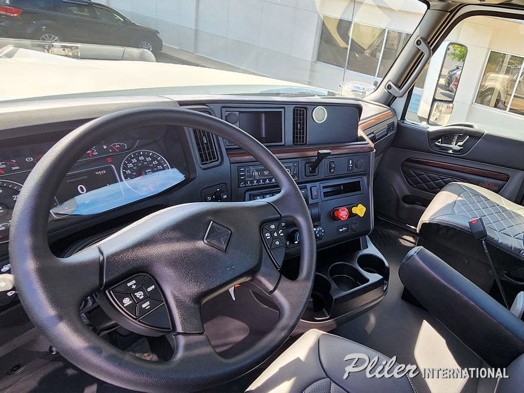 2025 INTERNATIONAL HX SN430307 image 9