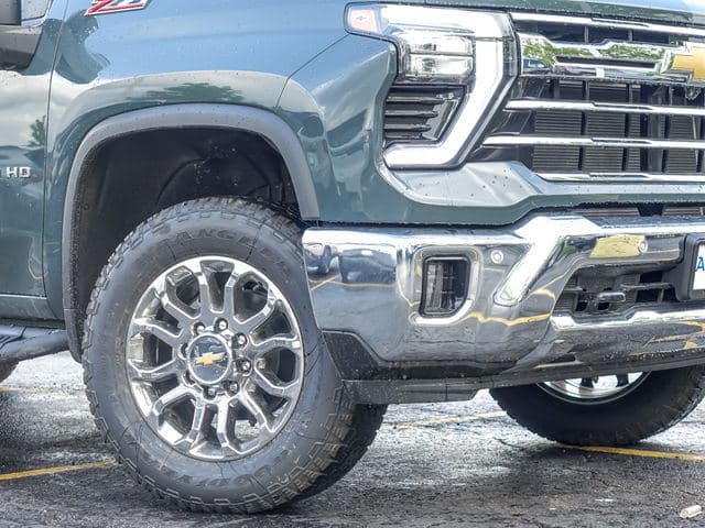 2026 Chevrolet Silverado 2500HD LTZ image 4