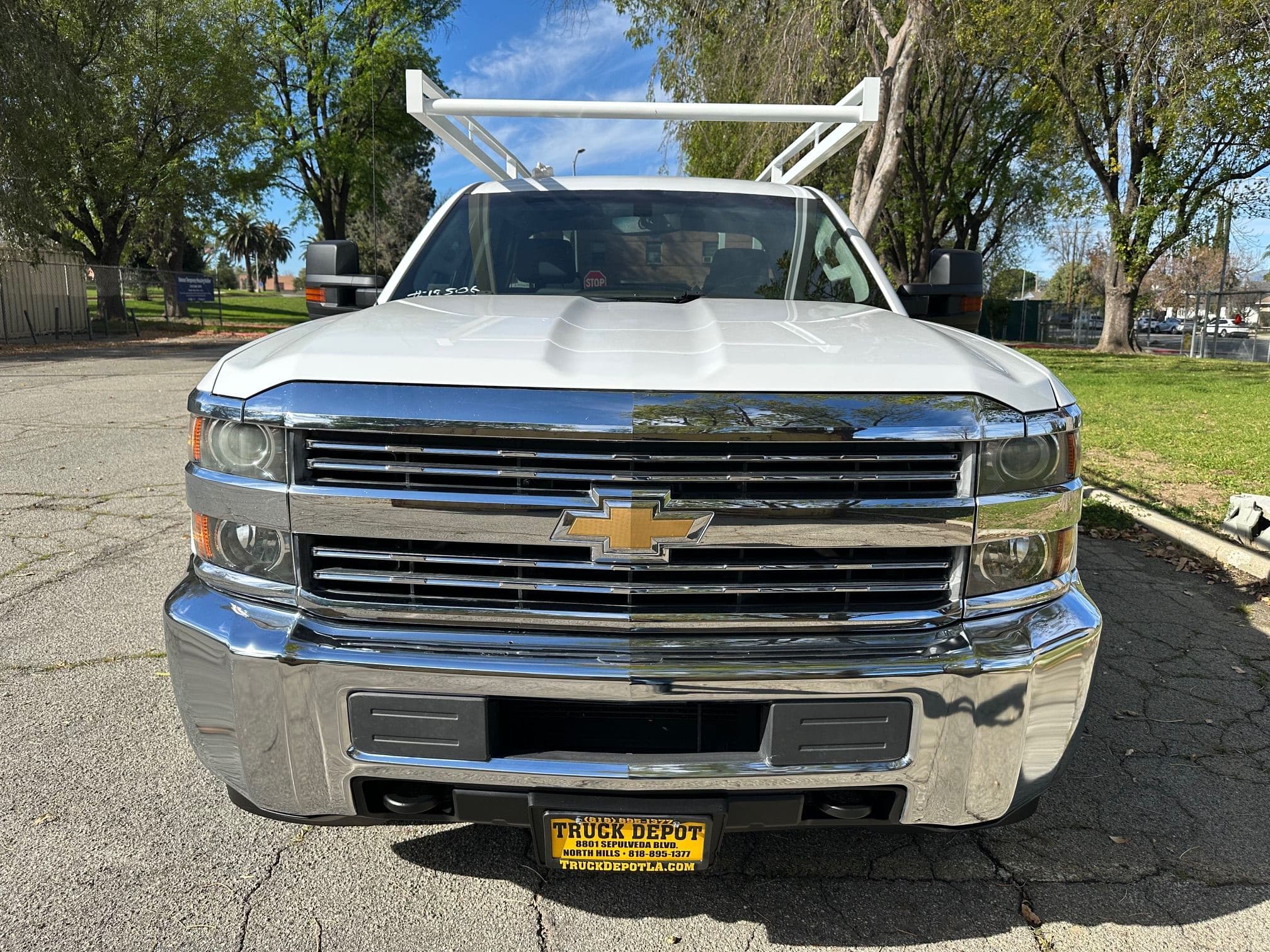 2018 CHEVROLET SILVERADO 2500HD Crew Cab Service Truck 13506 image 9