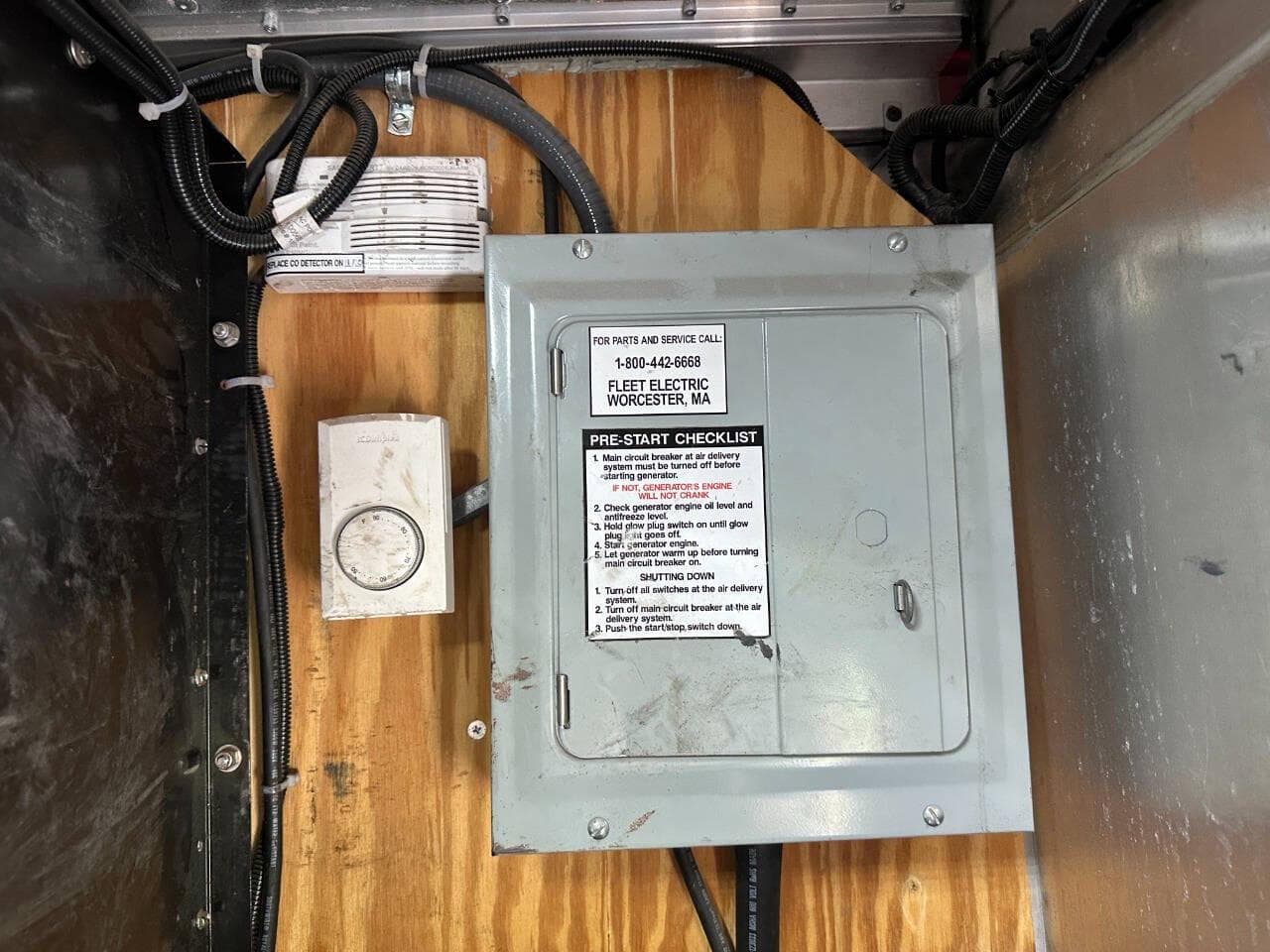 2016 Freightliner MT45 image 47