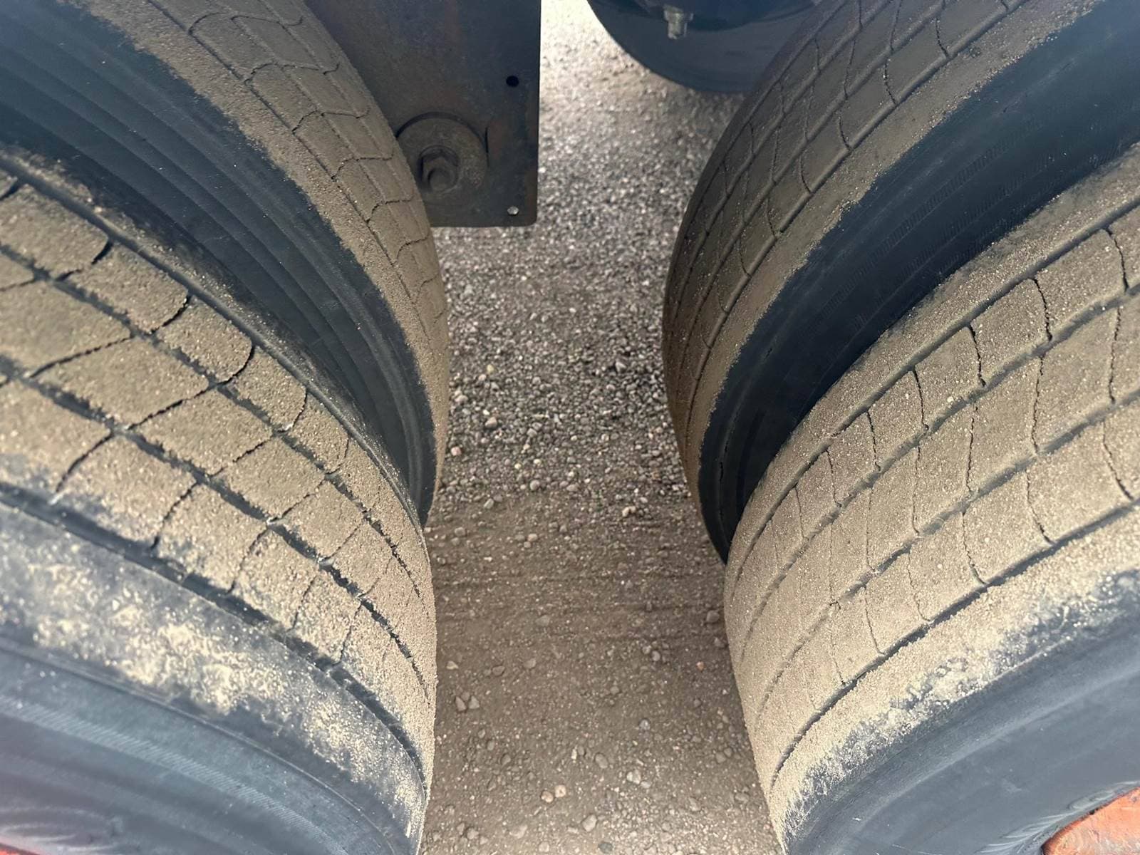 2018 Utility 53` Dry Van image 9