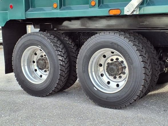 2025 Kenworth D5 image 19