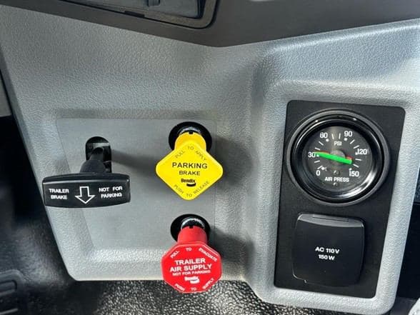 2025 Ford 4143D image 15