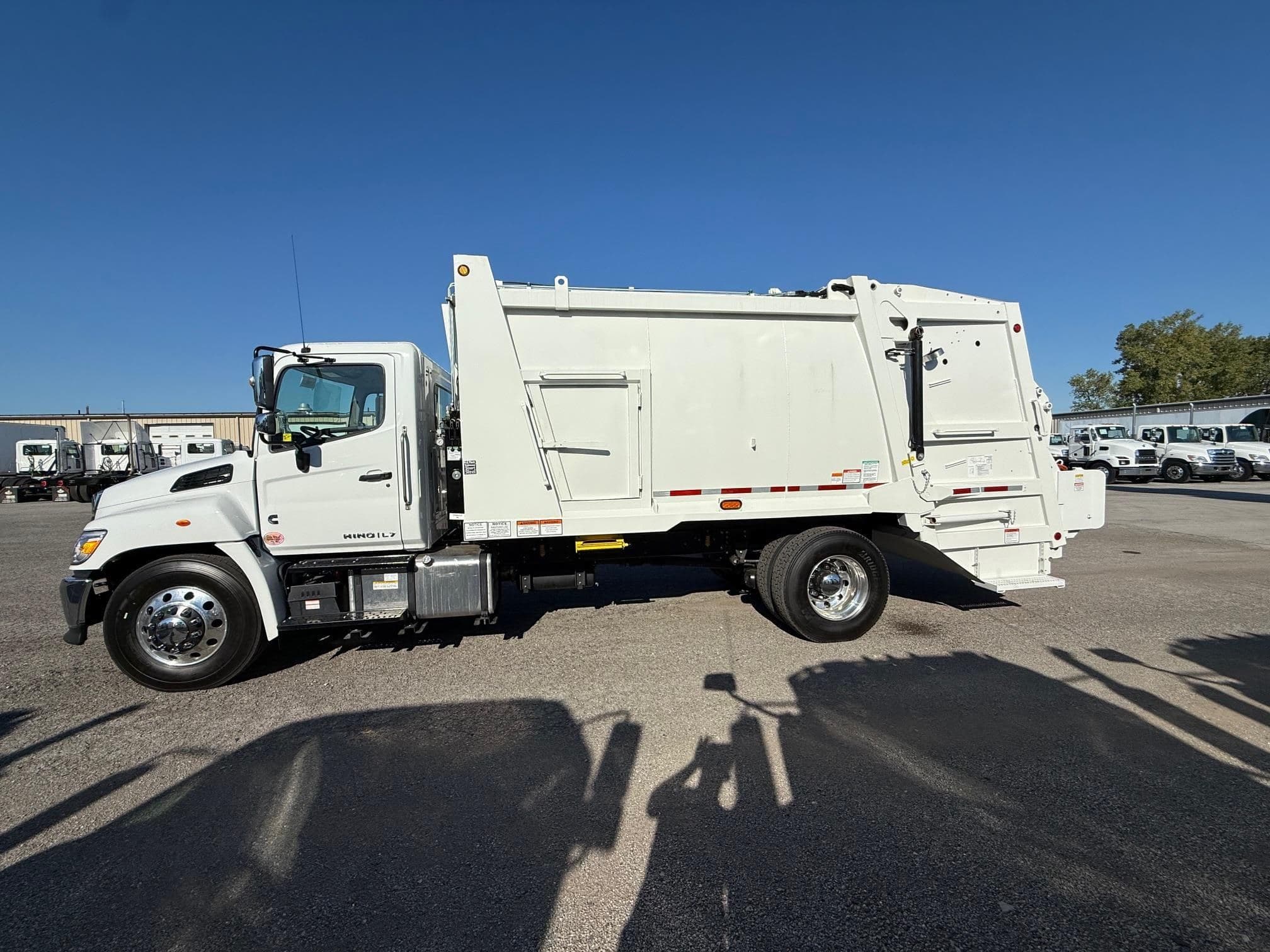 2025 HINO L7 119803 - 118506 image 8