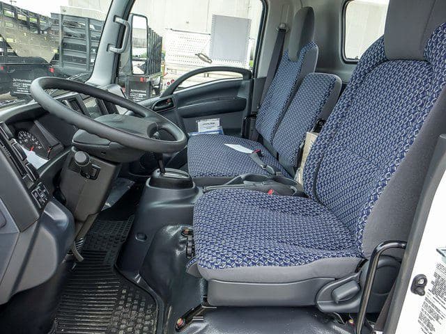 2025 Chevrolet 5500 XG LCF Gas Work Truck 16'x102"x91" Box Truck image 10