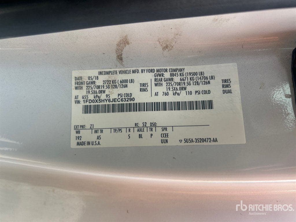 2018 Ford F550sd image 16