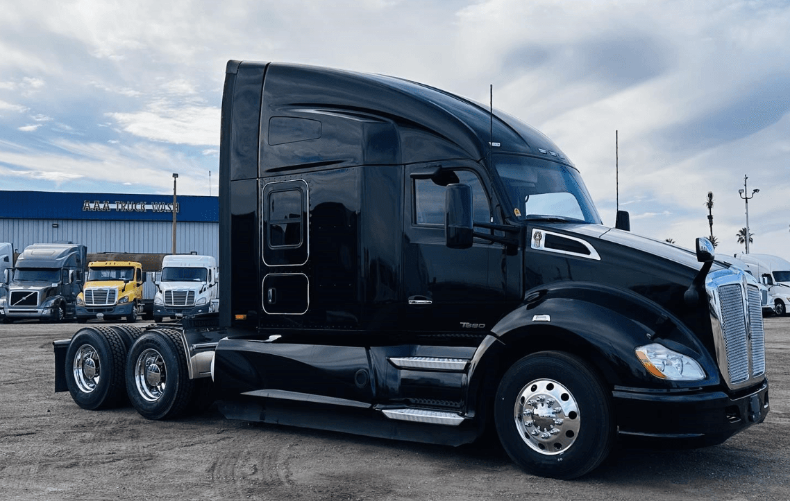 2020 Kenworth T680 image 4
