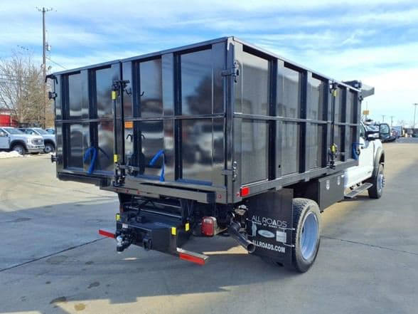 2024 Ford F550 SD image 9