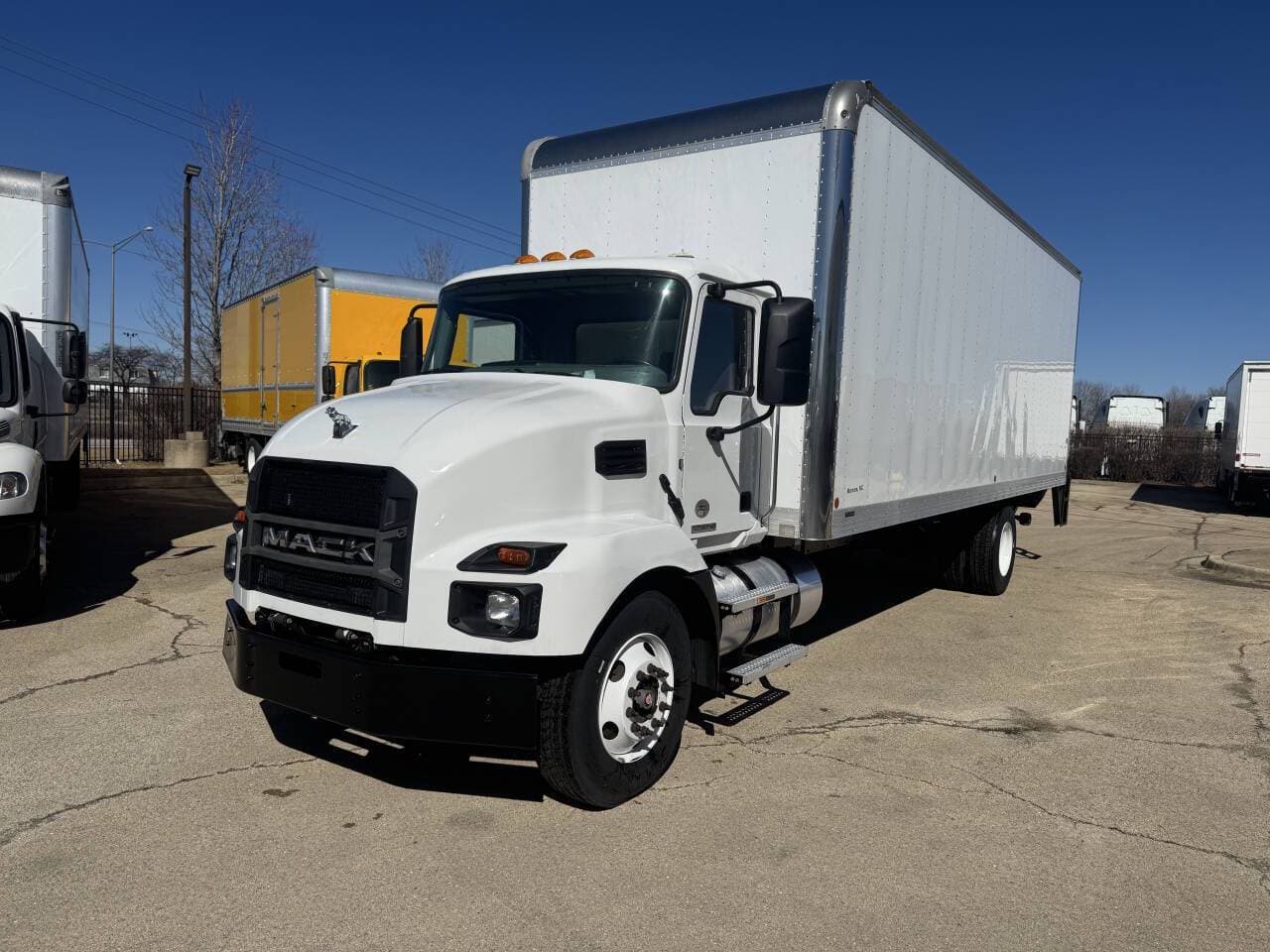 2022 Mack MD6 image 4