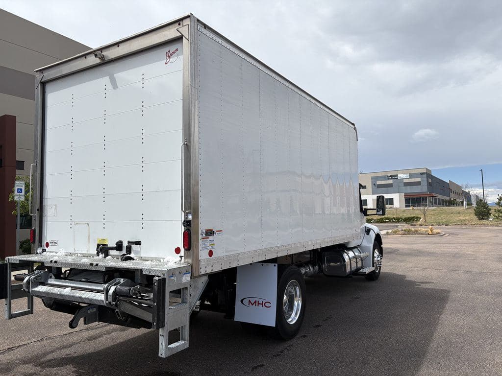 Used 2025 KENWORTH T280 image 11