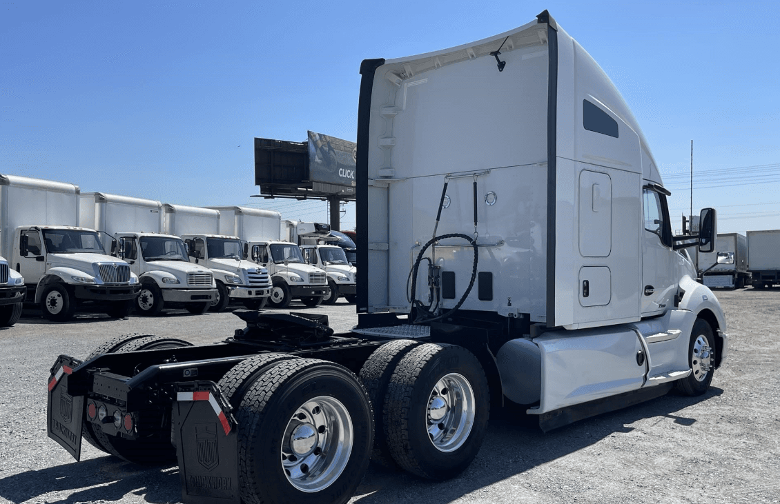 2020 Kenworth T680 image 5