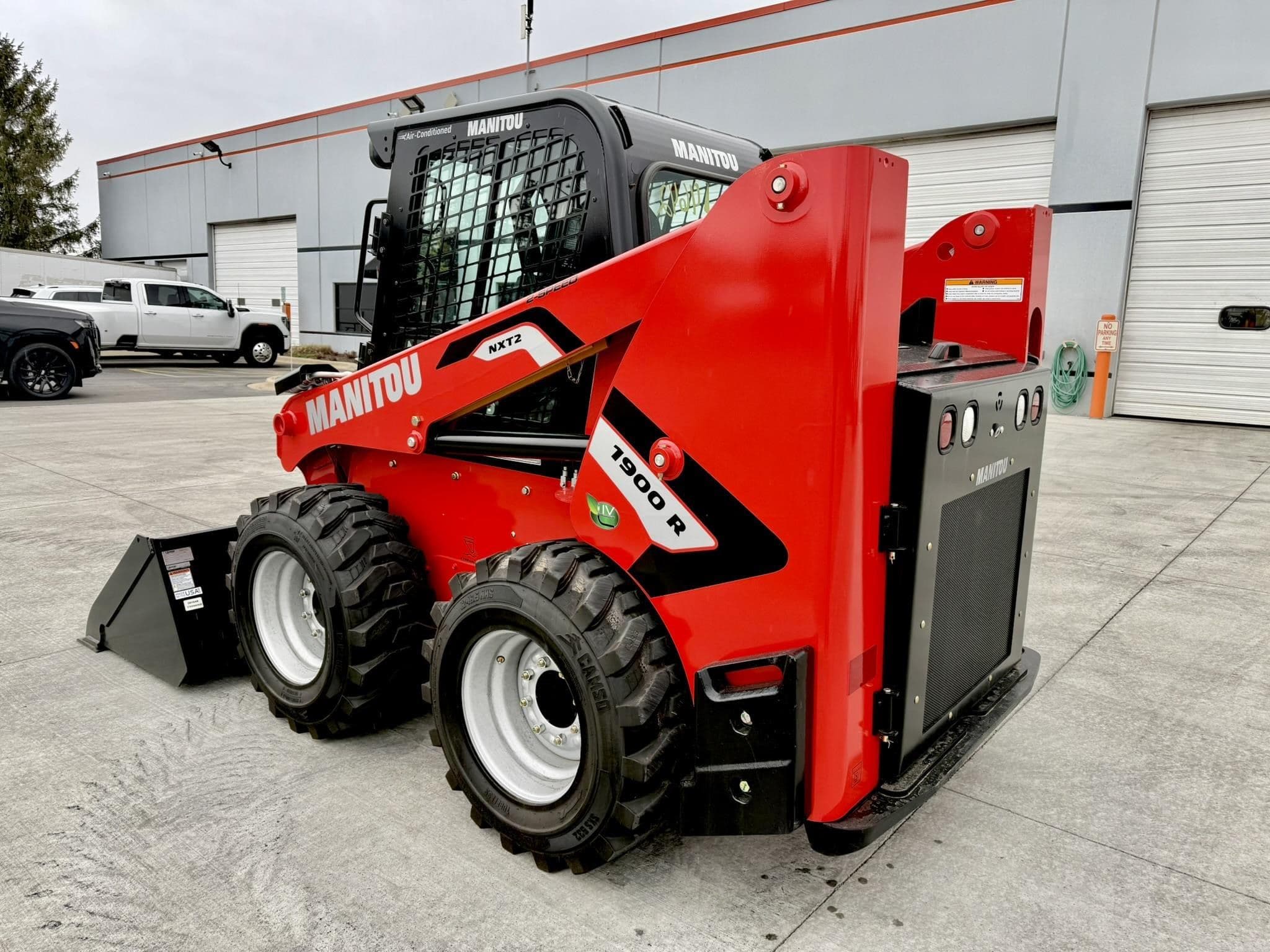 2025 MANITOU 1900R SL4642 Premium Plus image 5