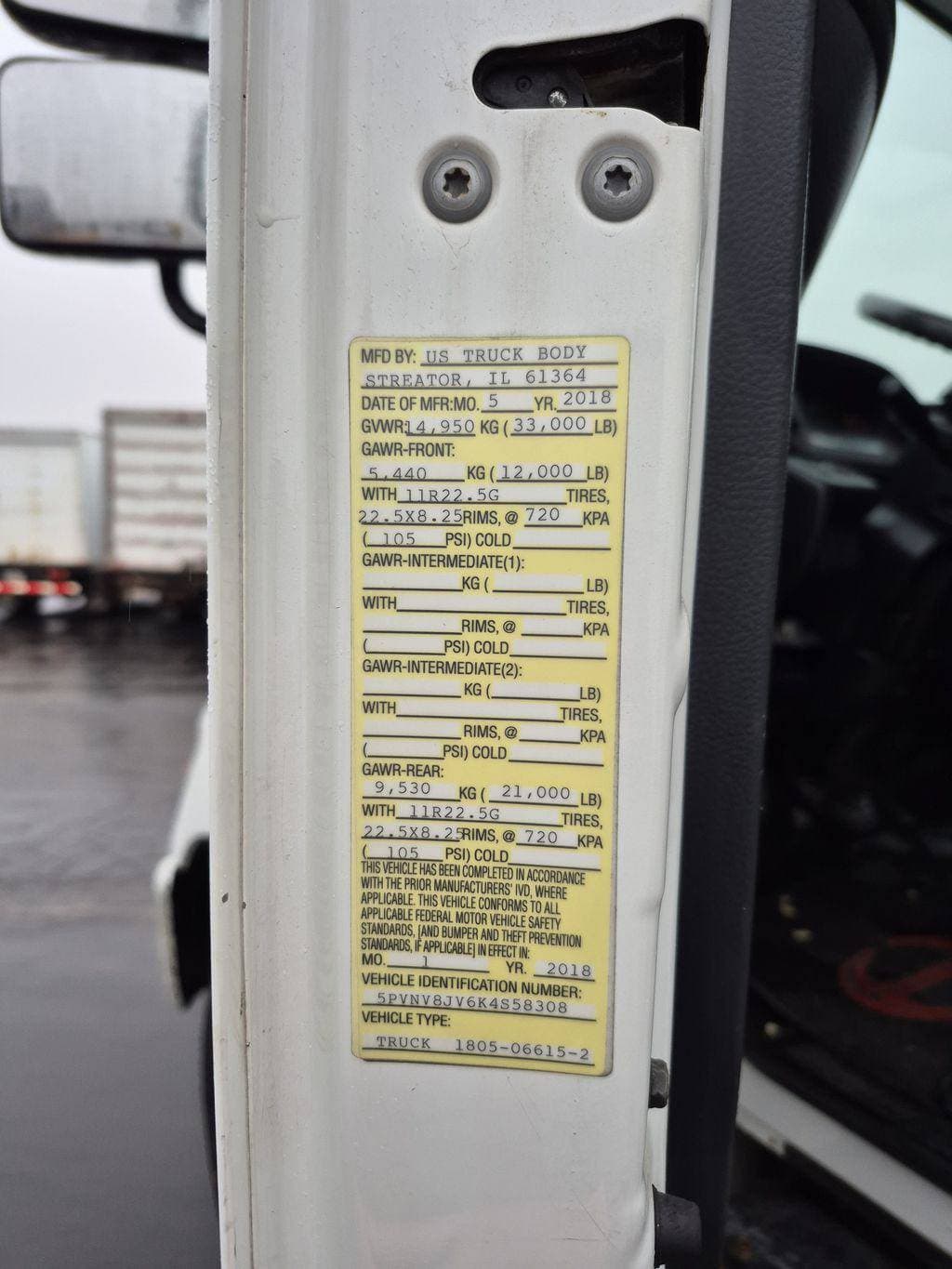 2019 Hino 338 image 14