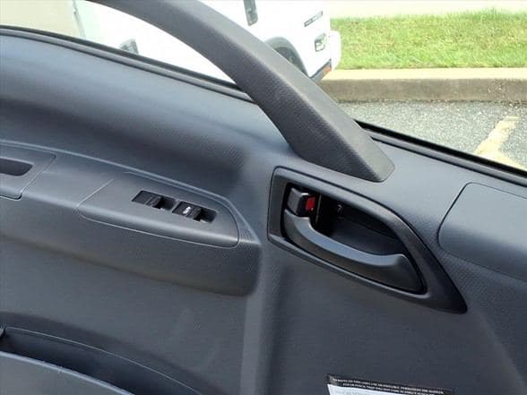 2025 Isuzu FTR image 15