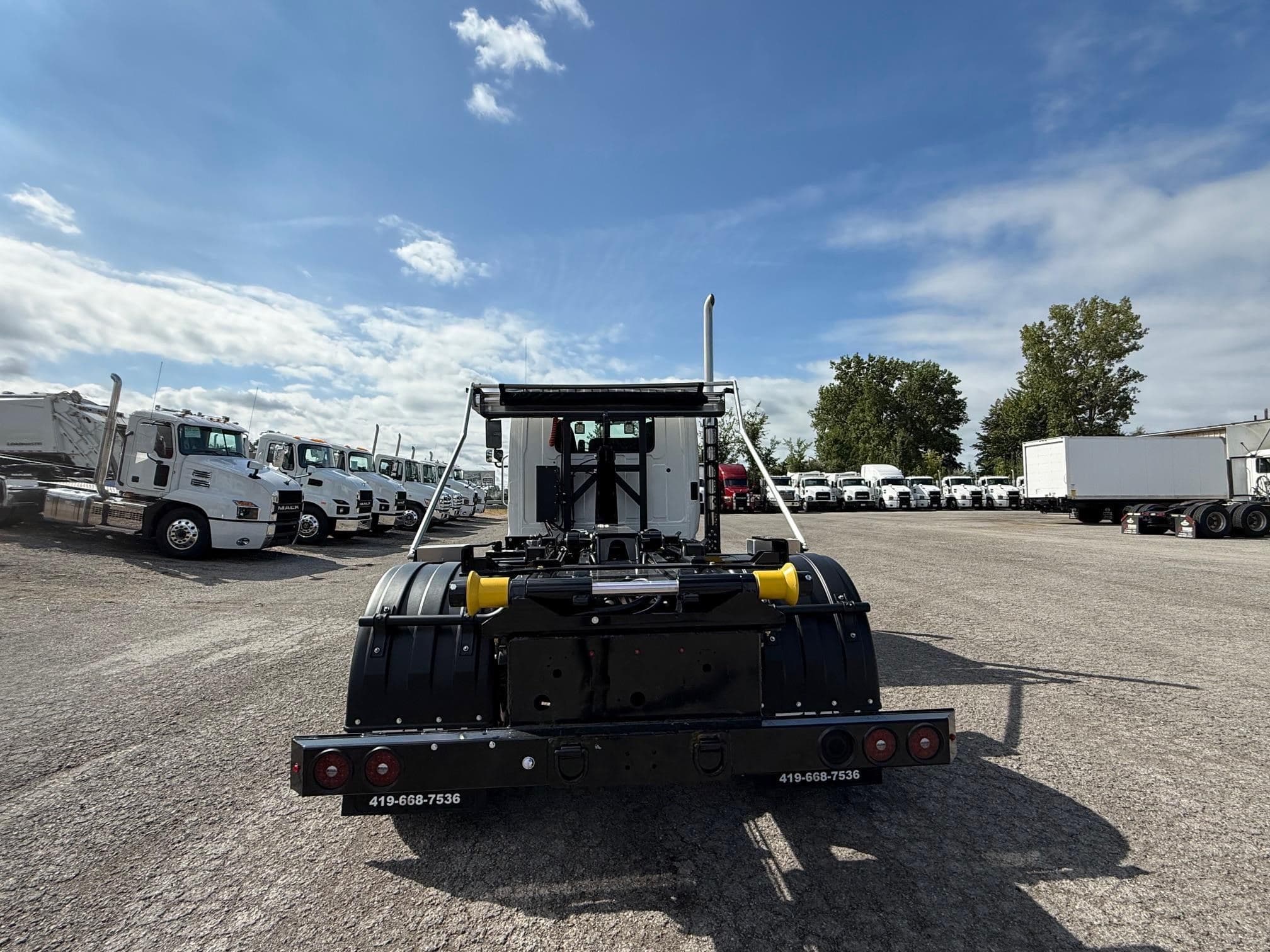 2025 HINO L7 118508 image 5