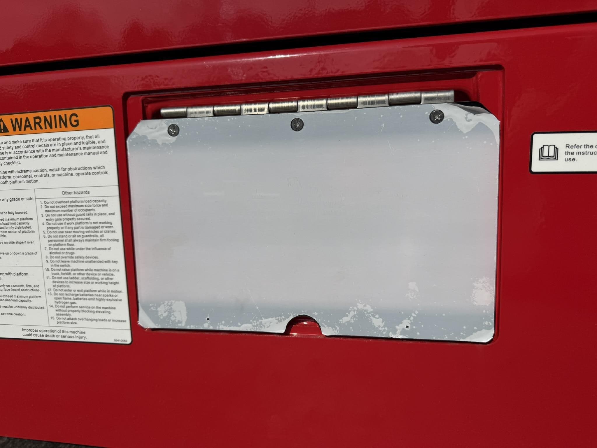 2025 MEC 3232SE AC image 15