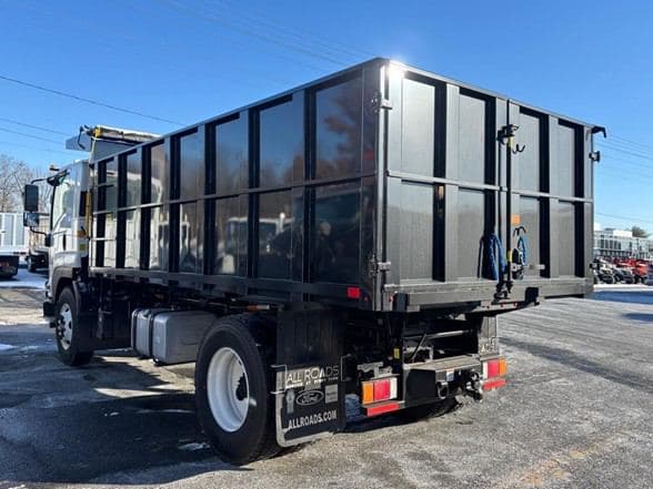 2025 Isuzu FTR image 6