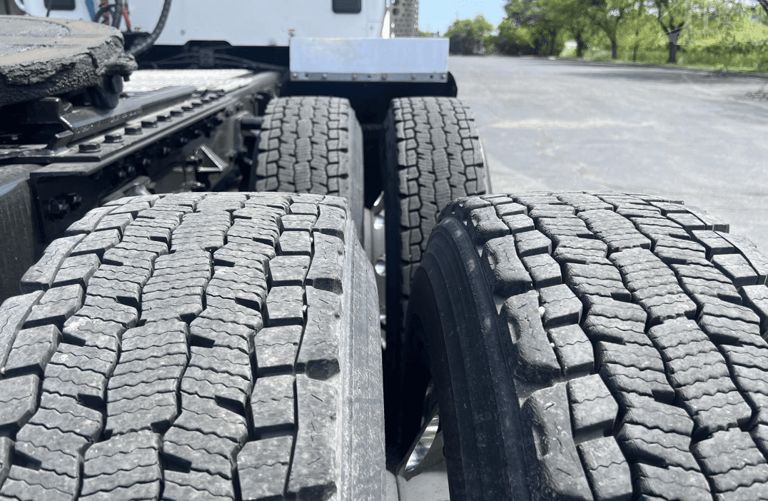 2020 Kenworth T880 image 5