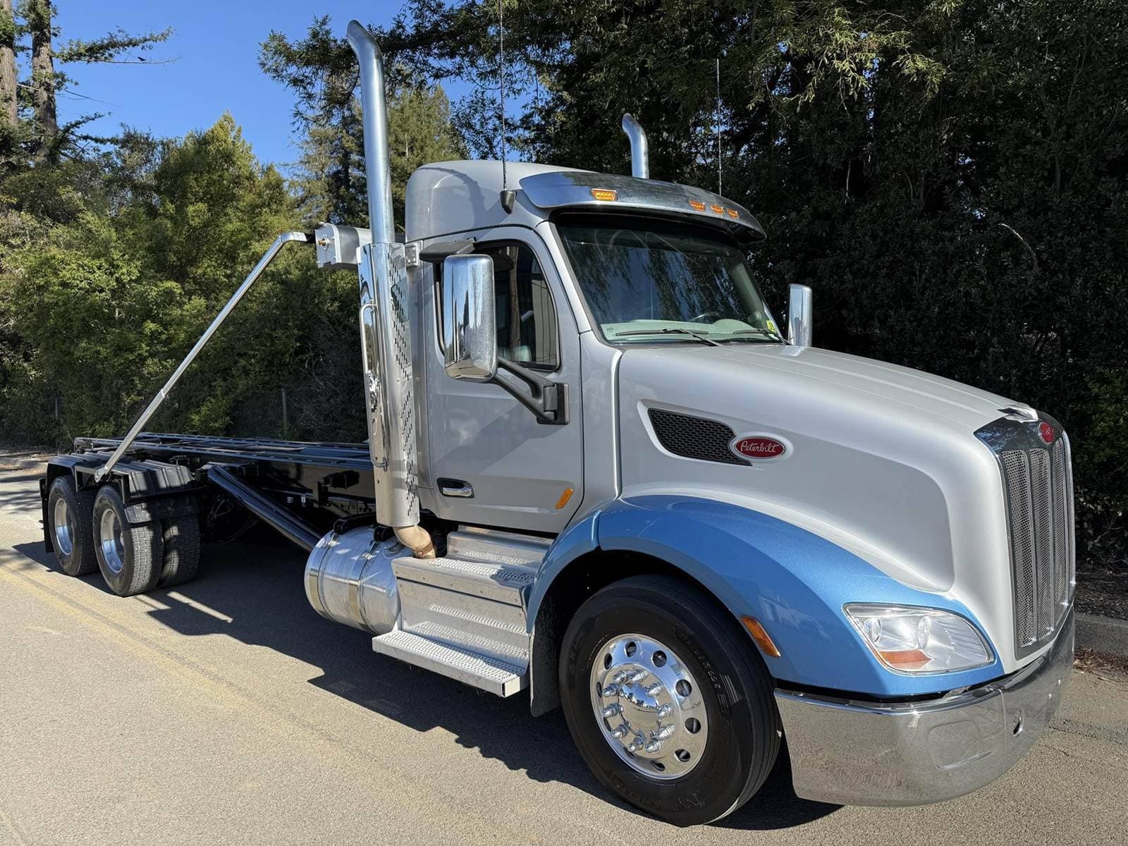 2019 Peterbilt 579 image 9