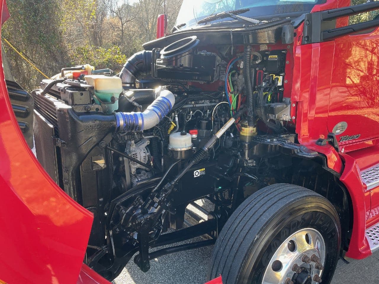 2018 Kenworth T680 image 16
