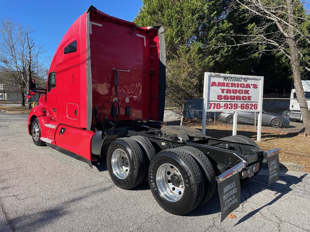 2018 Kenworth T680 image 5