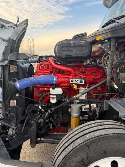 2024 Peterbilt 579 image 11