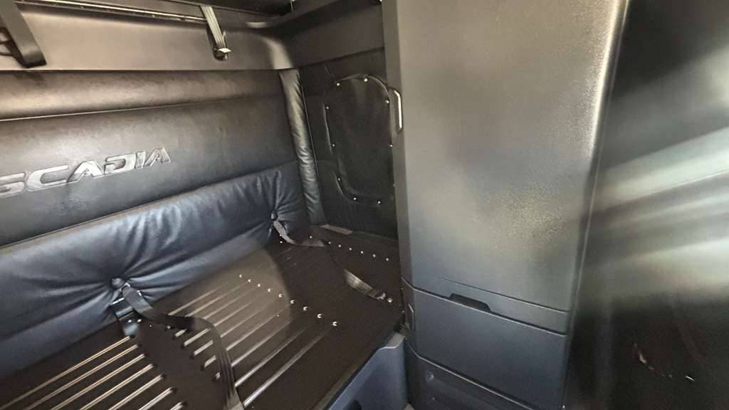 Used 2024 FREIGHTLINER PT126064ST image 26