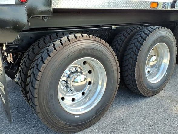 2025 Kenworth D5 image 11