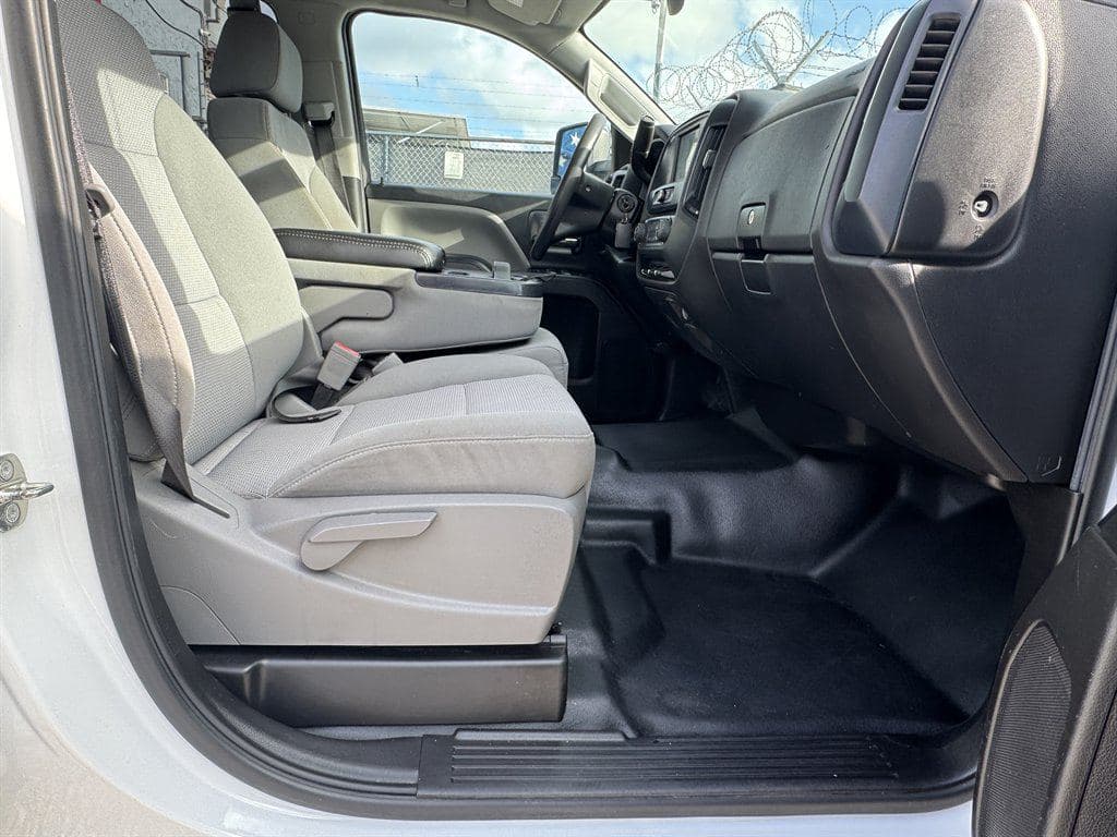 2019 Chevrolet Silverado 2500hd image 56