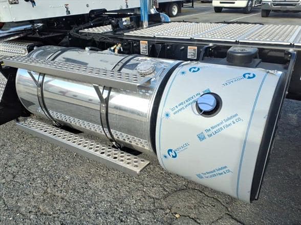 2026 Kenworth T880 image 10