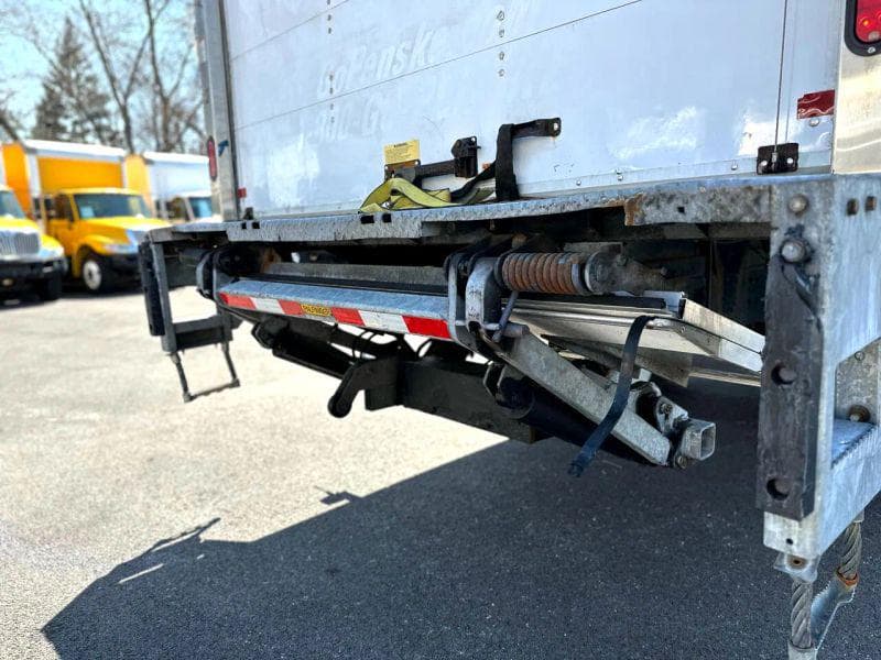 2019 Freightliner Cascadia 125 image 14