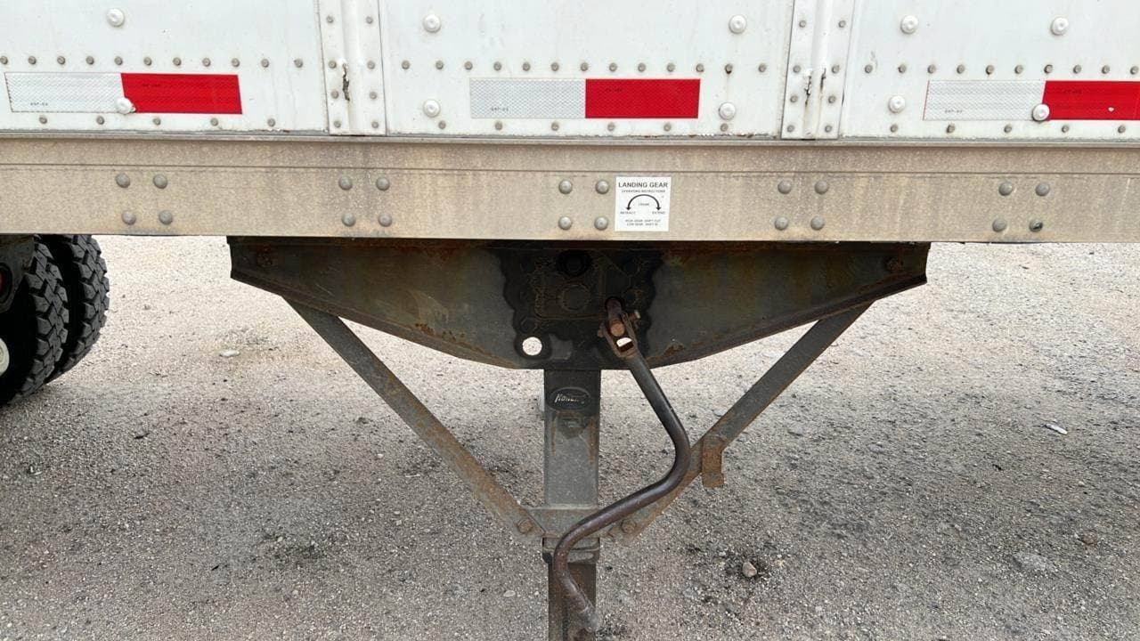 2015 Stoughton 53 ft Dry Van Trailer image 4