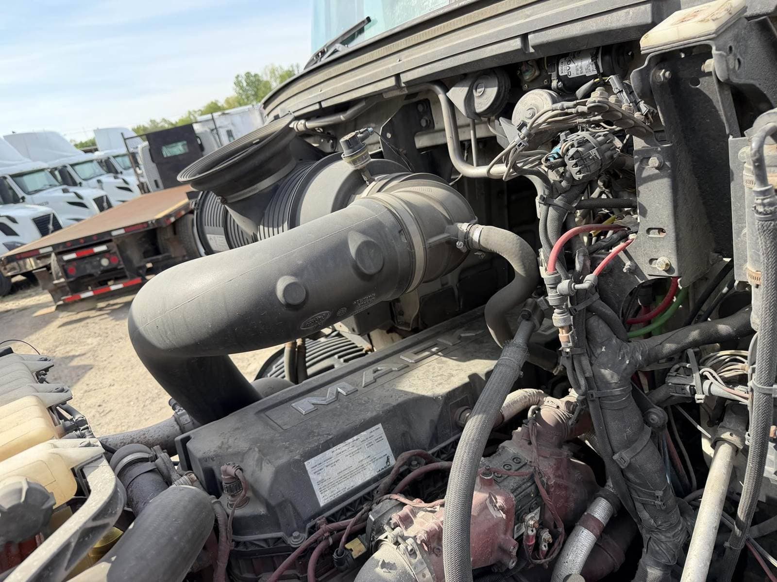 2019 Mack Anthem 64T Day Cab Truck - MP7 425HP, 12 Speed M Drive Amt image 16