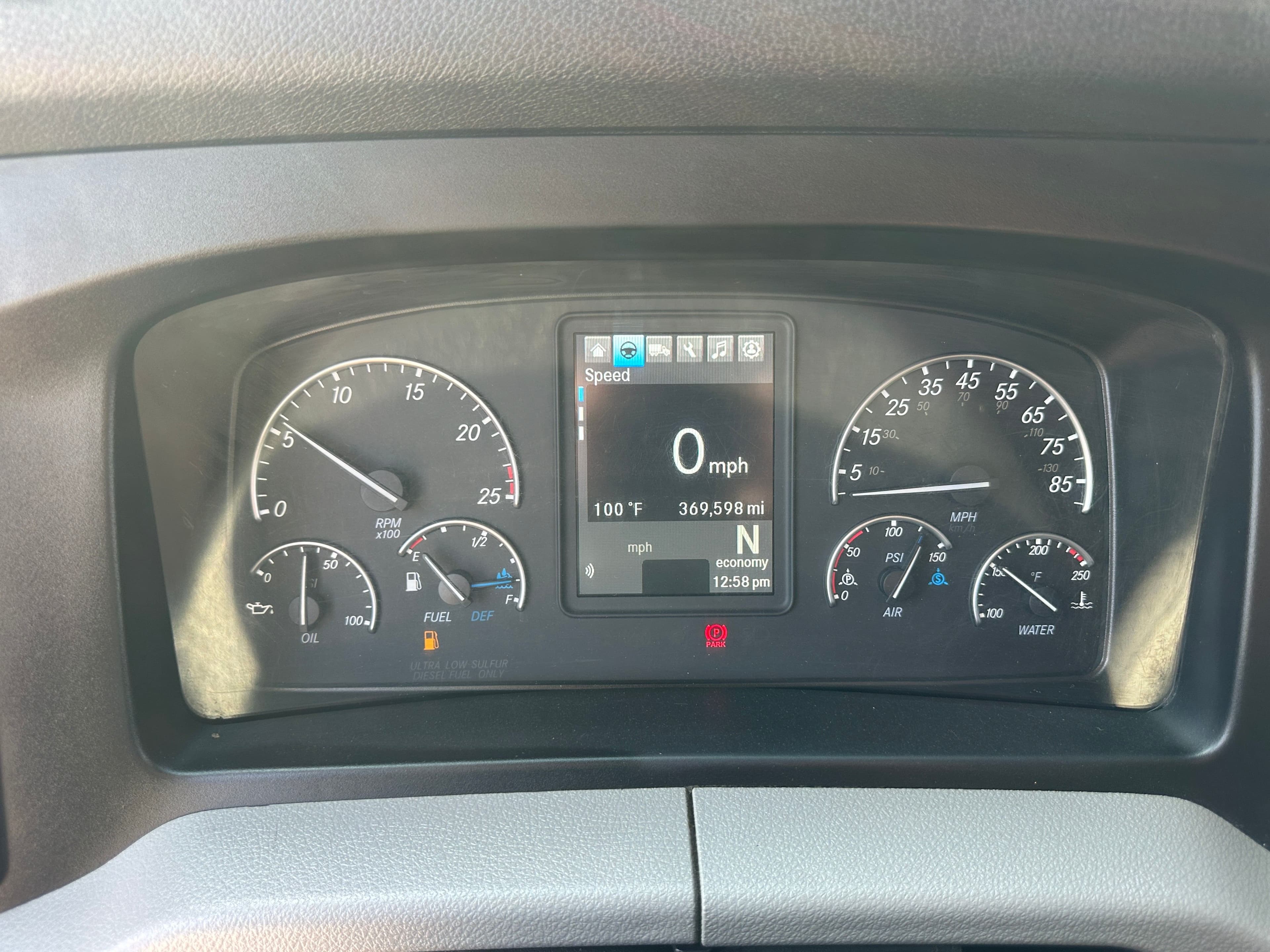 2021 Freightliner Cascadia 126 image 20