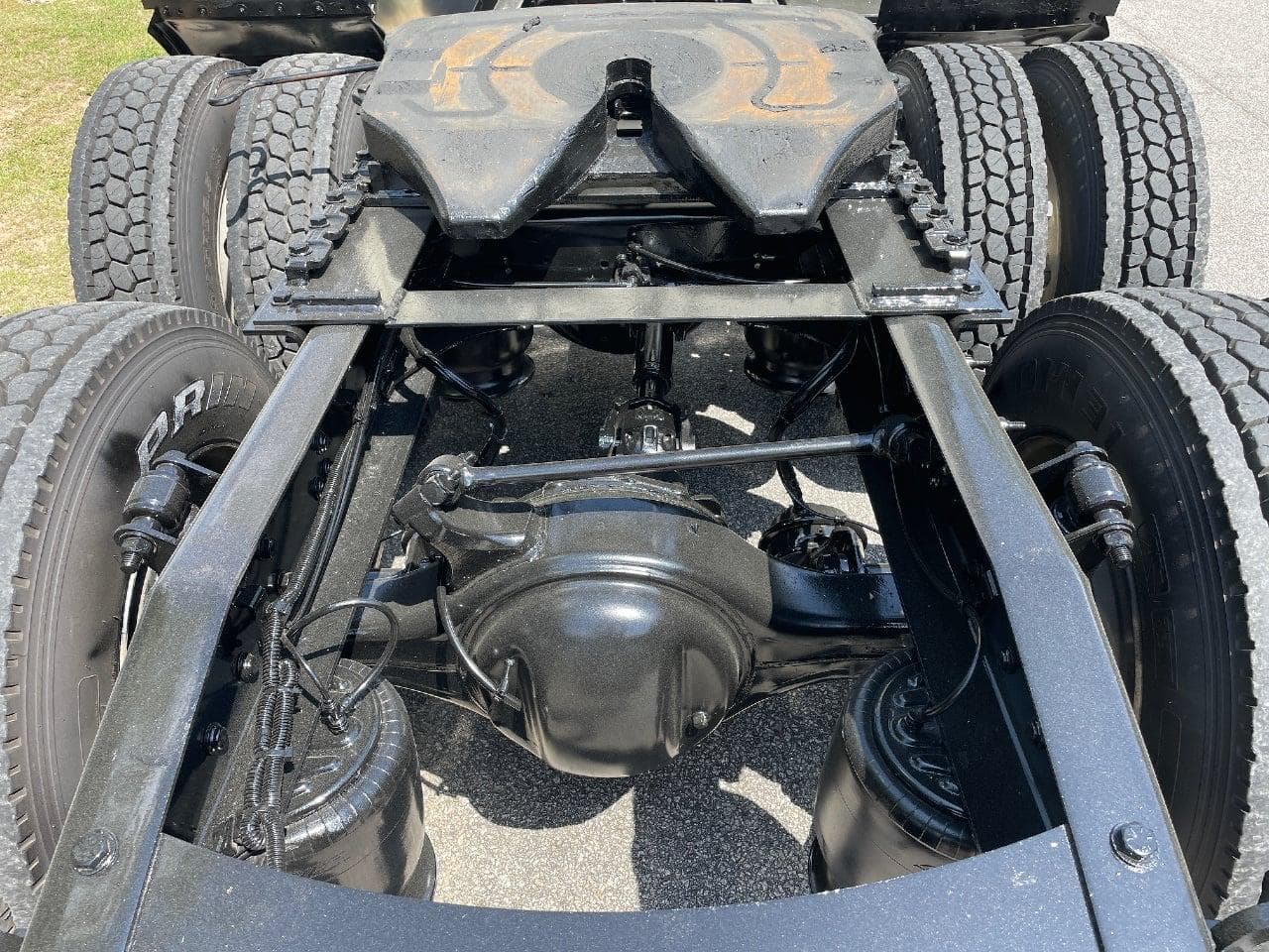 2020 Freightliner Cascadia image 13