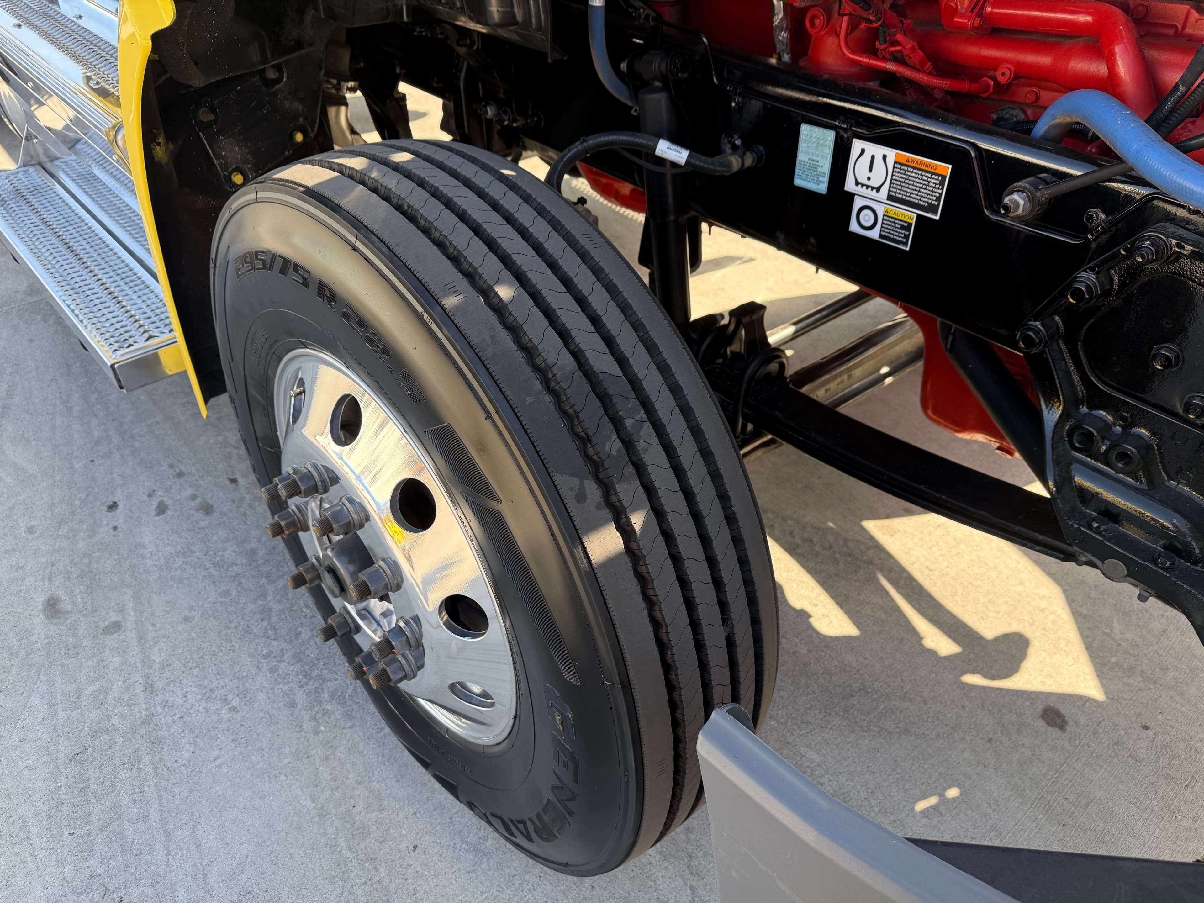 2021 Peterbilt 579 image 17