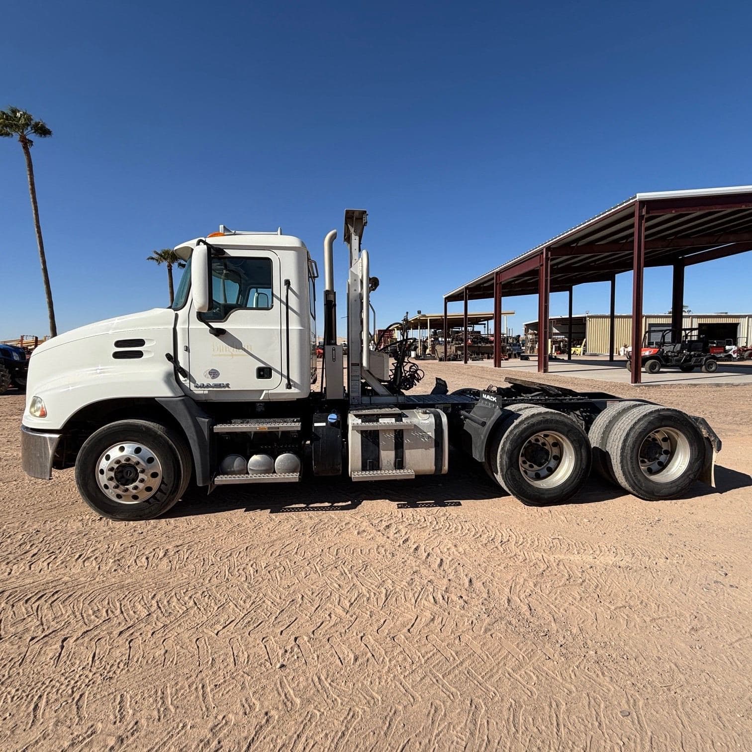 2018 Mack CXU (Pinnacle) image 2
