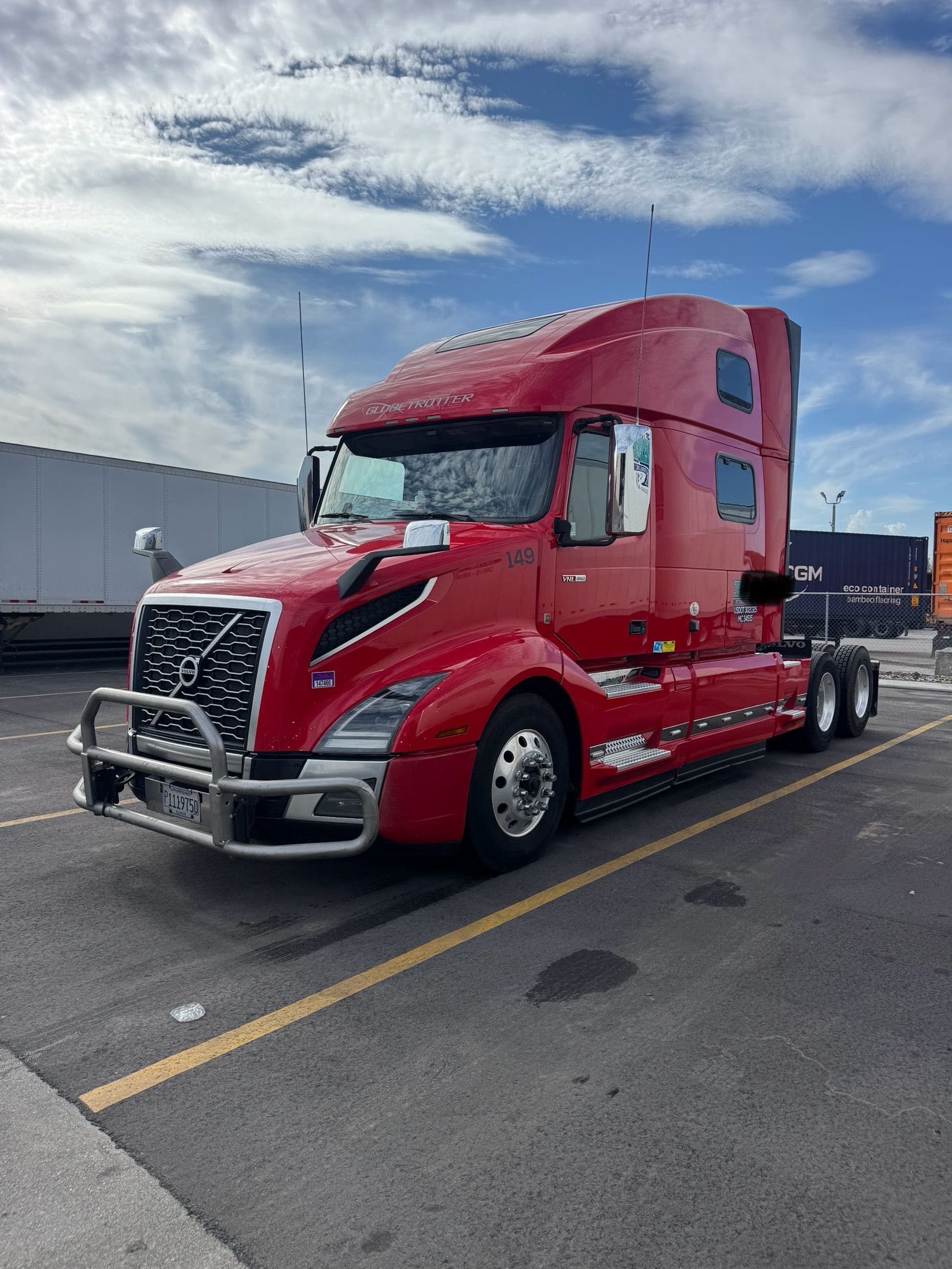 2022 Volvo VNL860 image 9