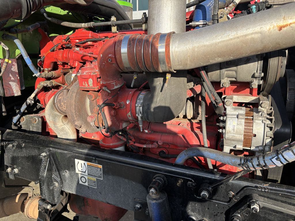 Used 2022 PETERBILT 389 image 28