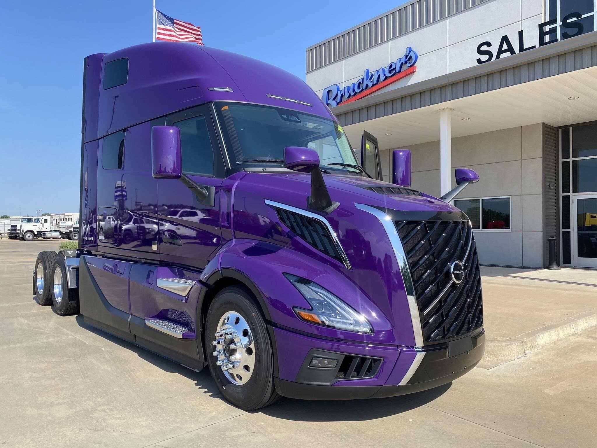 New 2026 VOLVO VNL64T860 Conventional - Sleeper Truck in Oklahoma City, OK image 4