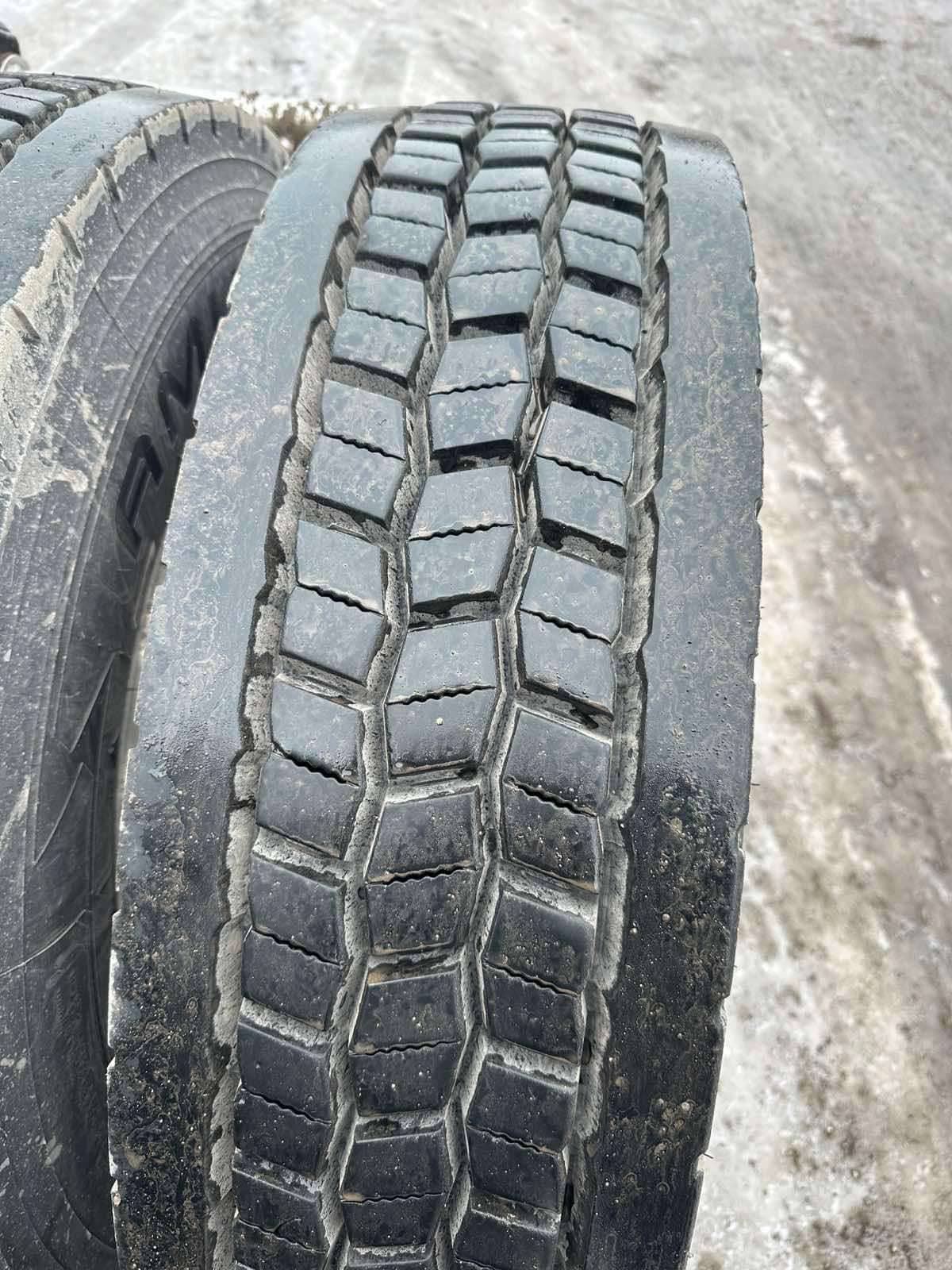 2023 Volvo VNL image 12