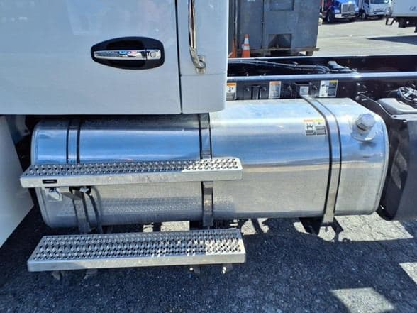 2025 Kenworth U7-10 image 13