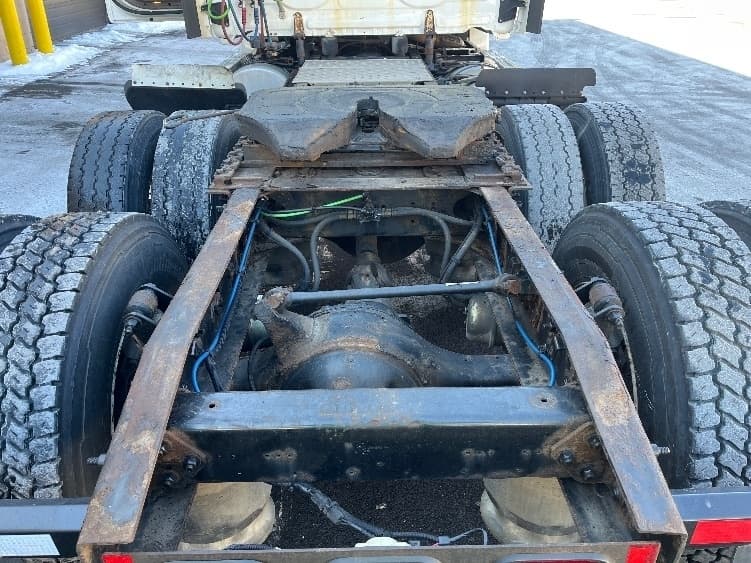 Used 2018 Freightliner Conventional - Day Cab, Tractor - CASCADIA 125 image 13