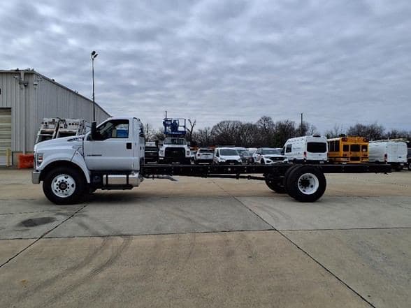 2025 Ford 4143D image 4