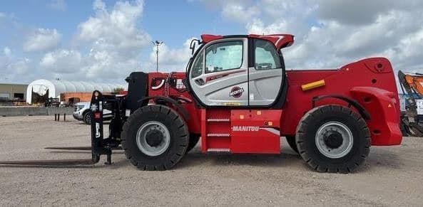 2023 MANITOU MHT10200 ST5 MH6630 image 1