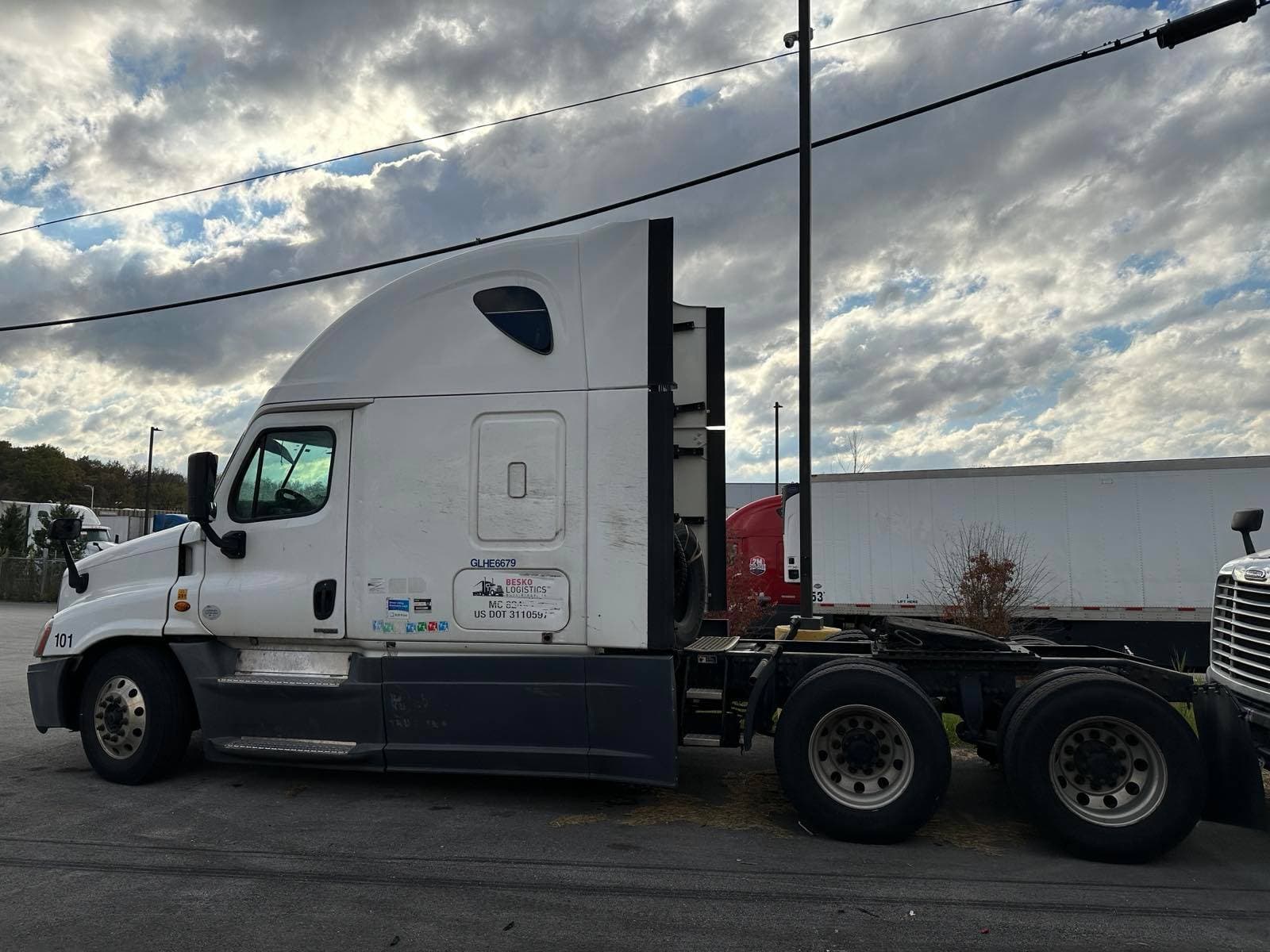 2016 Freightliner Cascadia image 5