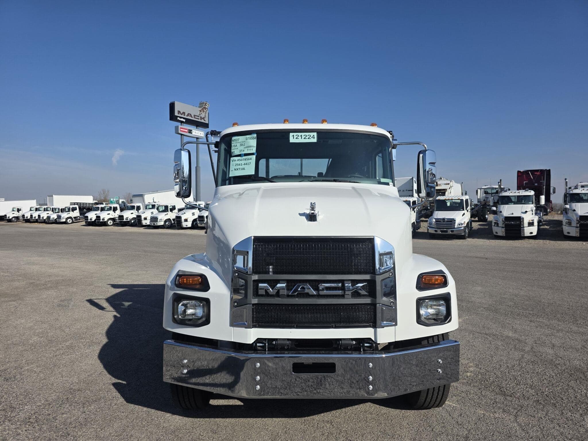 2026 MACK MD6 121224 image 2