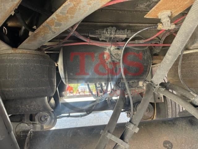 2017 GREAT DANE 531690 image 21